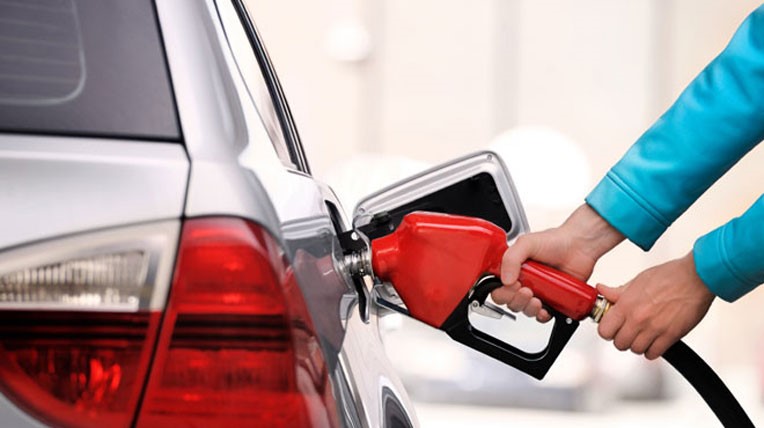 Giá dầu nhớt xe ô tô liệu có ảnh hưởng đến chất lượng sản phẩm
